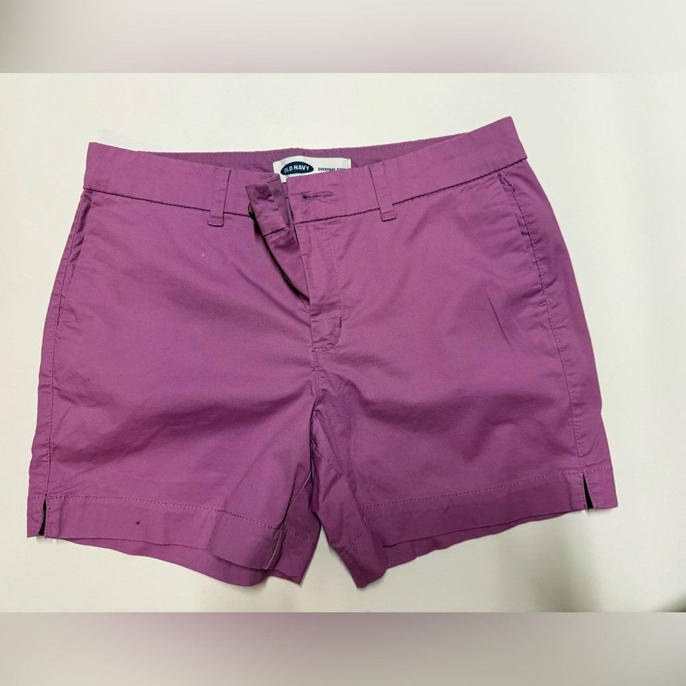 Old Navy Women's Vibrant Purple Bermudas
